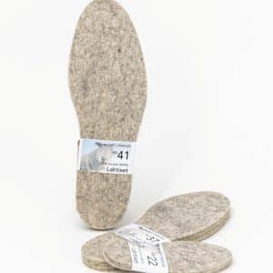 Wool insoles in different sizes 34-48, showing size range and trimming capability