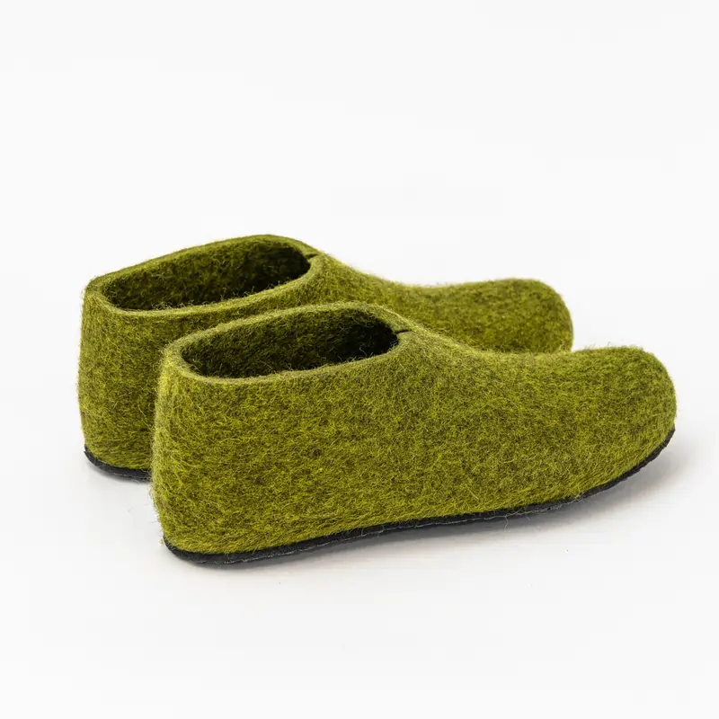 Moss green Lahtiset slippers photographed from the right side